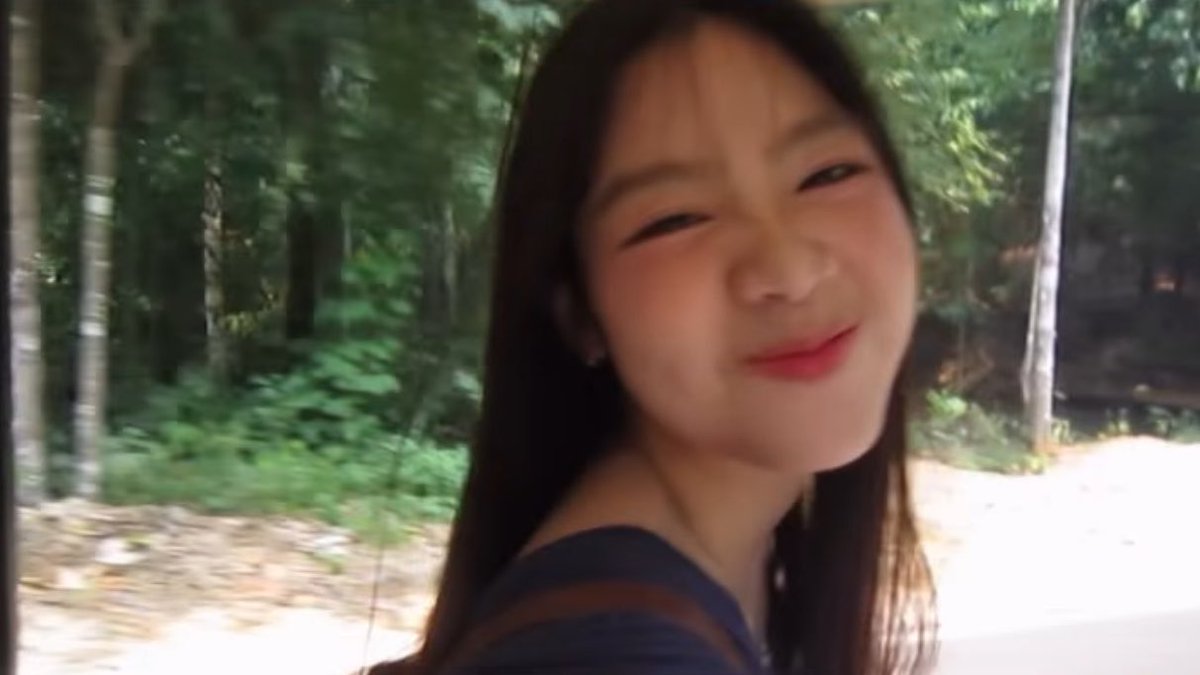 lnwnight tweet media