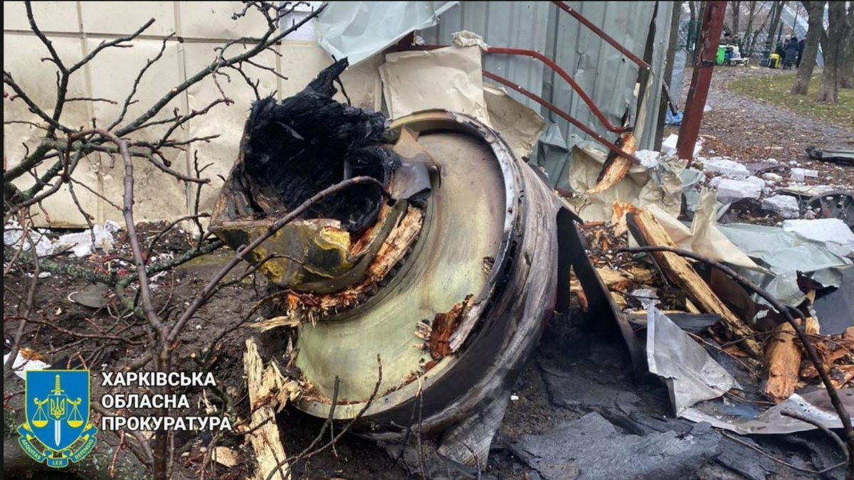 The Ukrainian Defense Ministry analyzed the debris of North Korean missiles used by Russia to strike Ukraine. Key findings:

◾️ The KN-23 missile's diameter is unique and is not found in any other country in the world except North Korea - it's 110 cm at the rear, narrowing to 90