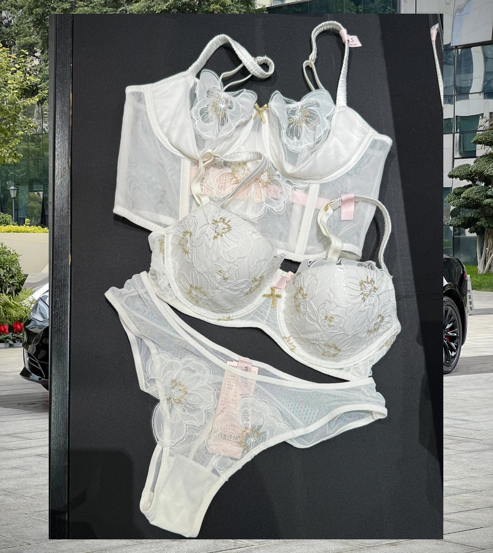 Nancy Burg tweet media