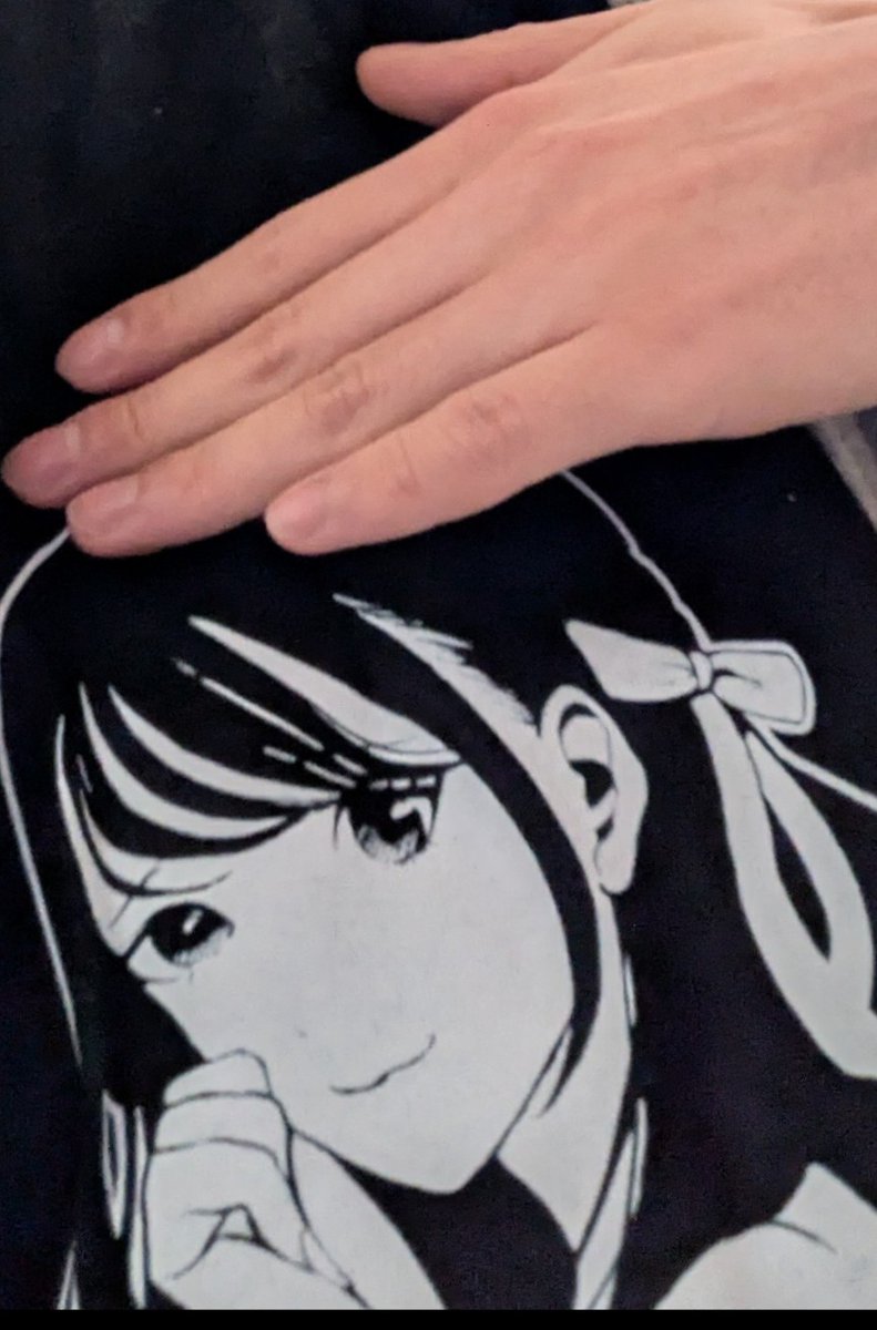 くまにんげん tweet media