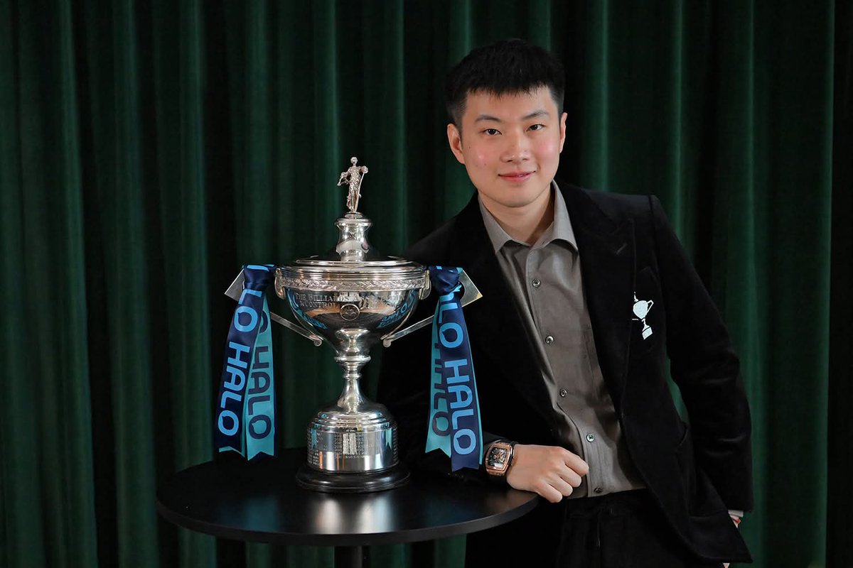 WPBSAofficial's tweet photo. CHAMPIONS DINNER 🍽️🏆

This year's Champions Dinner was hosted by @wpbsaplayers in Sheffield yesterday as Zhao Xintong received his champions jacket.

Read more 👉 https://t.co/KFZTQShkNZ https://t.co/7Etlur6hr0