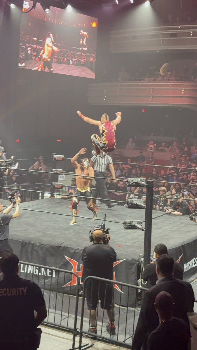 slicklikeagato.bsky.social tweet media