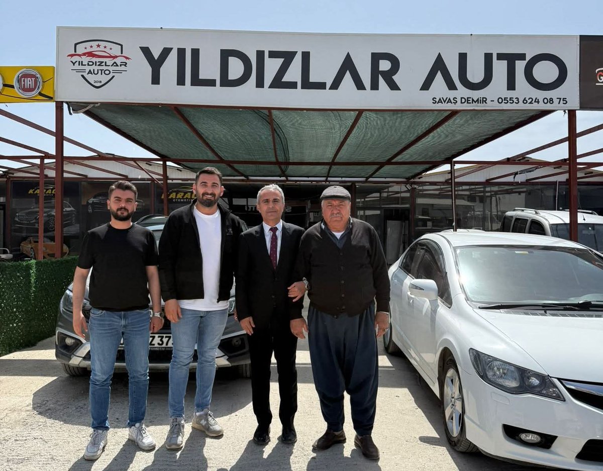 Eski Besni caddesinde Gazi Karakuş ve Savaş Demir kardeşlerimize ait olan YILDIZLAR AUTO işletmesini ziyaret ettik. Saygıdeğer esnaflarımızla dayanışmaya devam edeceğiz. Misafirperverliklerinden dolayı kendilerine çok teşekkür ediyorum.