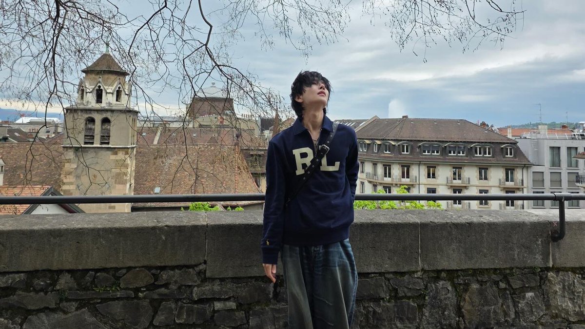 찬 acoustic tweet media