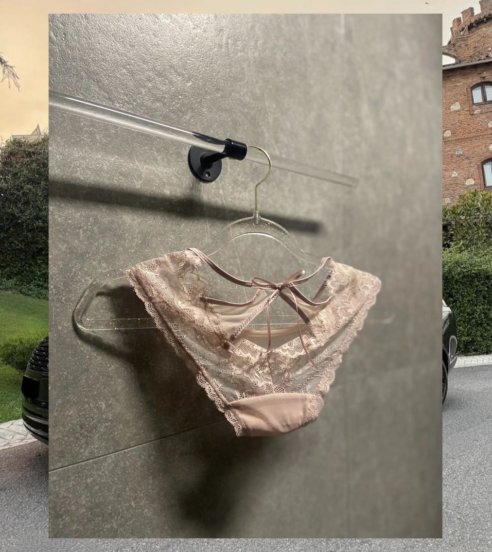 Terri Hunter tweet media