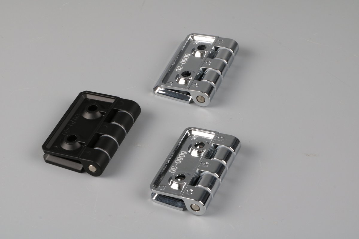 RenxinLock's tweet image. Heavy-duty support for industrial doors. 🔩 CL6060 series hinge prevents sagging, cuts wear, and fits control cabinets. Customizable.

Explore: renxinlock.com
📧 annie@renxinlock.com

#industrialhinge #renxinlock #hardware