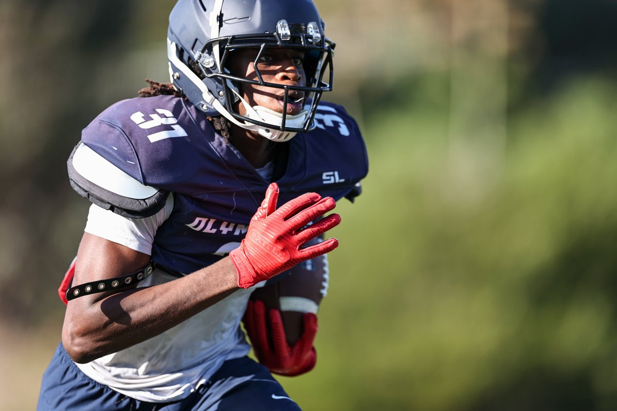 OLYMPIANS tweet media