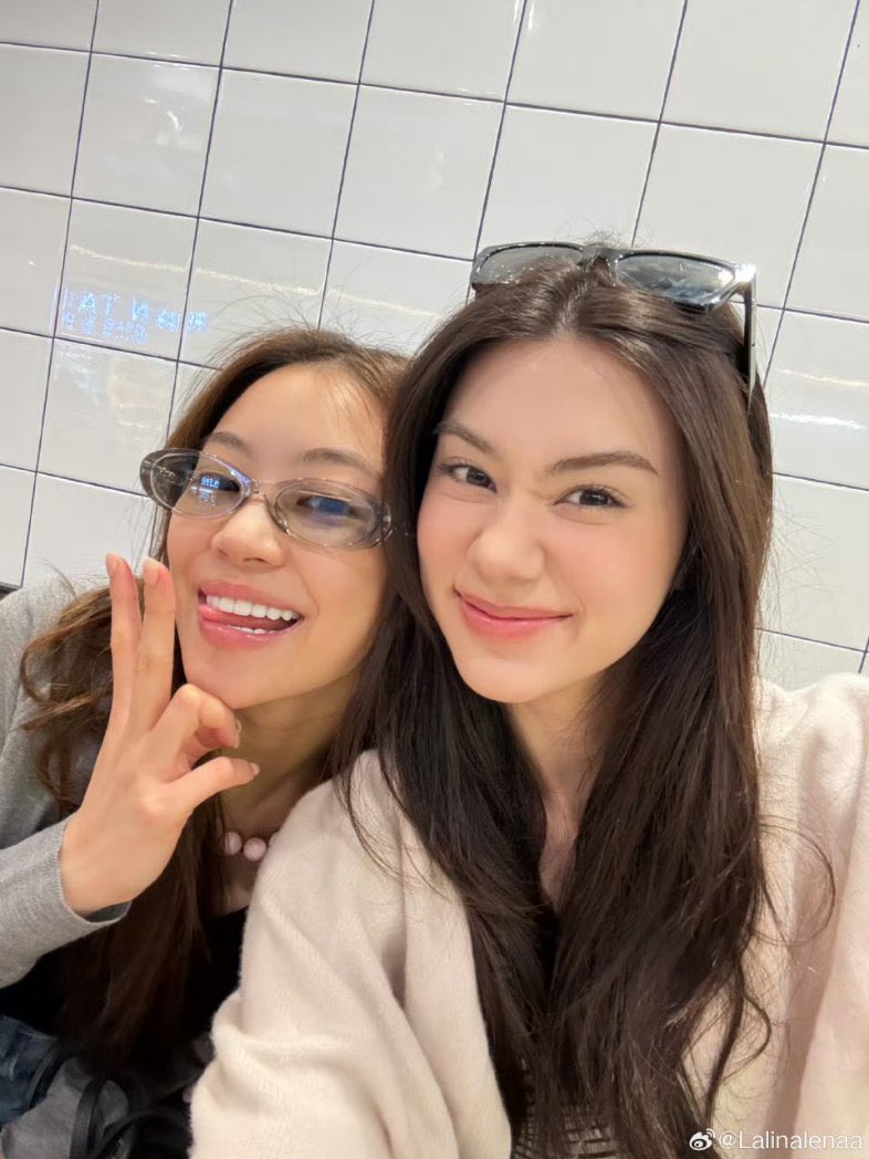 LalinaLena TH Official tweet media