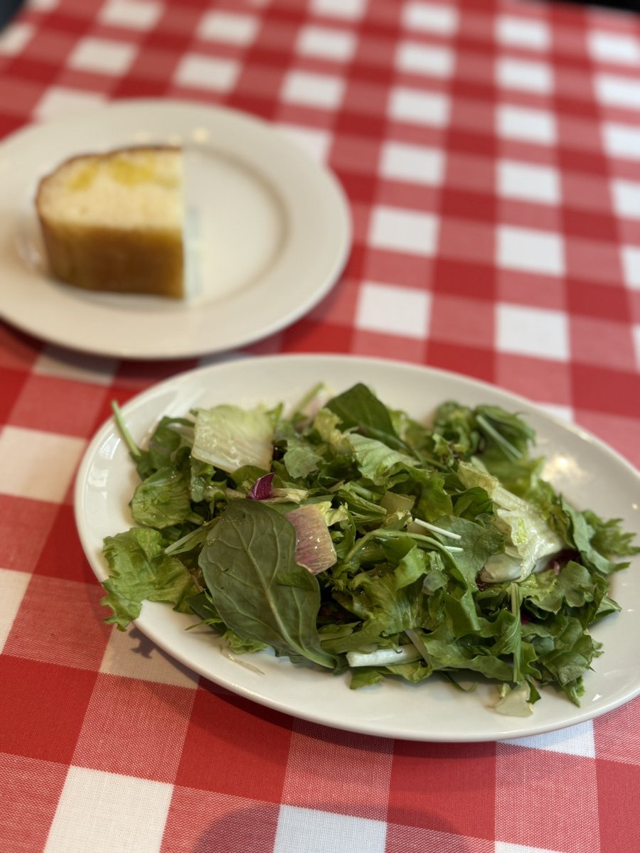 Rie28fami28 tweet media