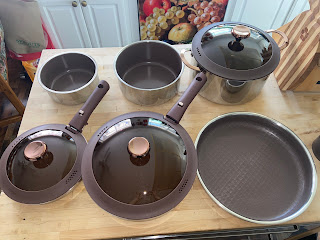 RDstyles7777's tweet image. Razzledazzlestyles   razzledazzlestyles.blogspot.com : CAROTE 22PCS Stainless Steel Cookware Set with Det... razzledazzlestyles.blogspot.com/2026/04/carote… CAROTE 22PCS Stainless Steel Cookware Set with Detachable Handles #cookware  The Stainless Steel cookware set nice touch to it with the Honey Comb Look