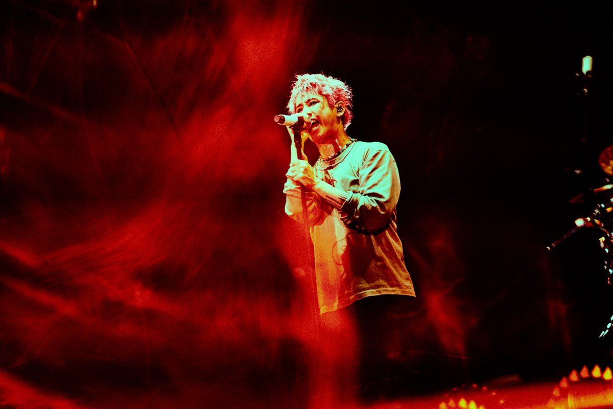 ONE OK ROCK_official tweet media