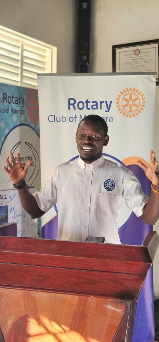 RotaryMbarara's tweet image. Reflections from fellowship.  

Guest speaker @miiroprojects delivered eye opening insights on #GreenSpaces and #environmentalconservation.  

Key takeaway: With green spaces rapidly shrinking, we must act together now to restore and protect them.
