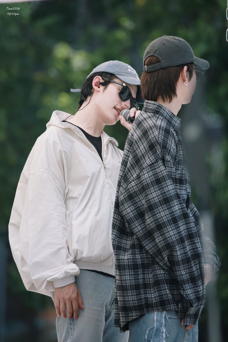 Time2706 ꔚ tweet media