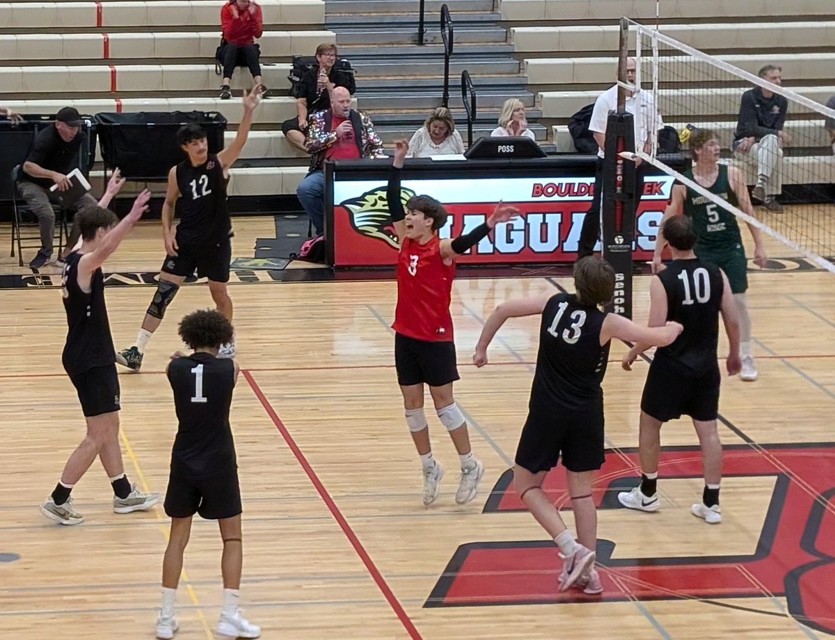 Deer Valley Unified School District tweet media