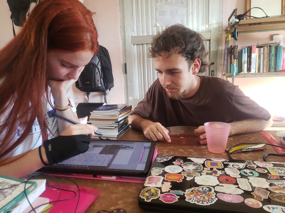 trambuchito tweet media