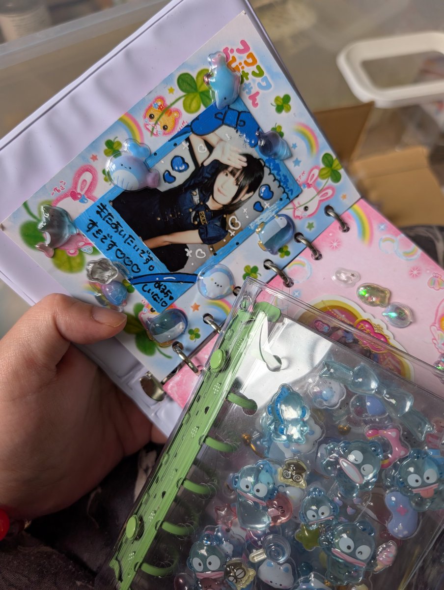 まゆし tweet media