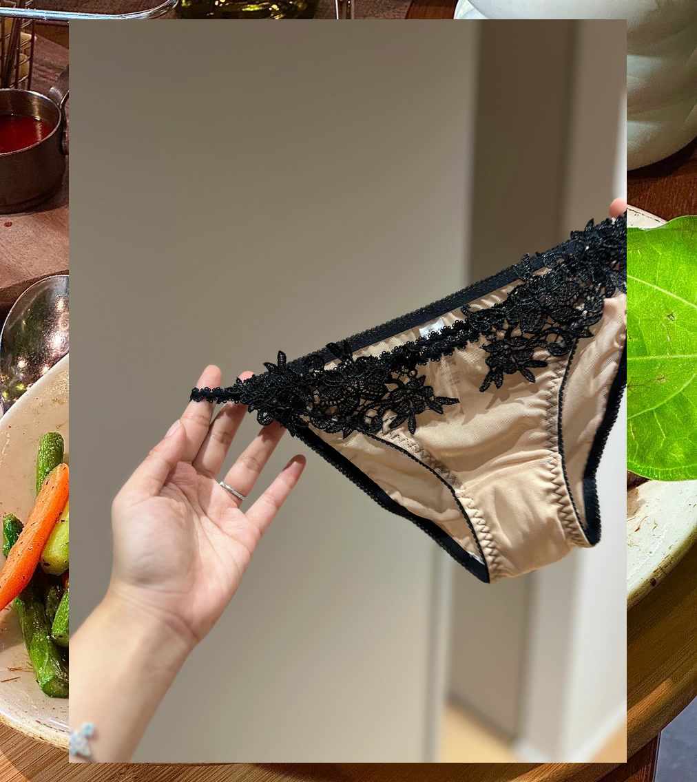 Amanda Ford tweet media