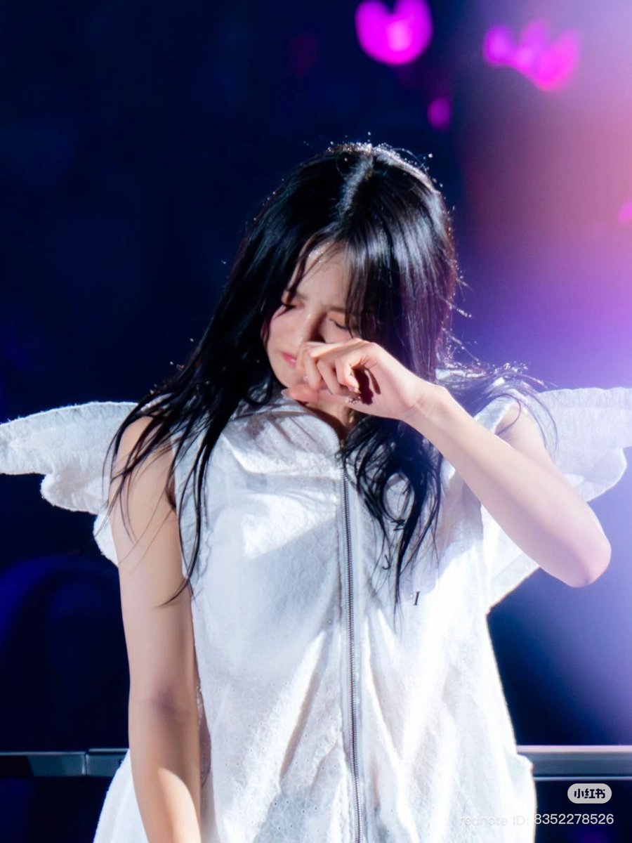 minji loops tweet media