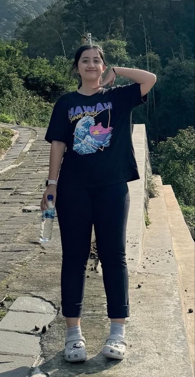 deepweeb tweet media