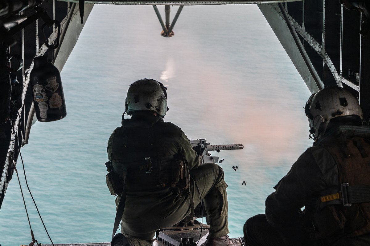 1stMAW_Marines's tweet image. U.S. #Marines with Marine Heavy #Helicopter Squadron 466 practice aerial gunnery alongside Republic of Korea Marines with 2nd Helicopter Squadron during Korean Marine Exchange Program 26.1

📍 Off the coast of South Korea, March 23-24, 2026.