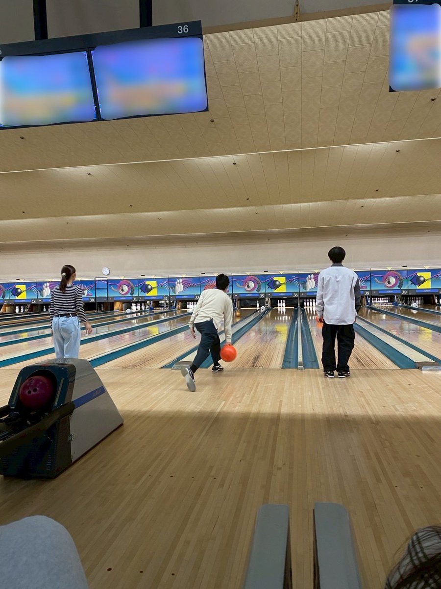 tmpu_ttc's tweet photo. 先週土曜日に新歓イベントとしてボウリング🎳とビュッフェに行ってきました！！
1年生も続々と入部してくれて、大変盛り上がっています！！

入部〆切は今週日曜(19日)までです！
入部希望の方でまだ連絡をしていない方は、
LINE、Instagram、Xのどれかに連絡をお願いします！！ https://t.co/os85eQ6tDY