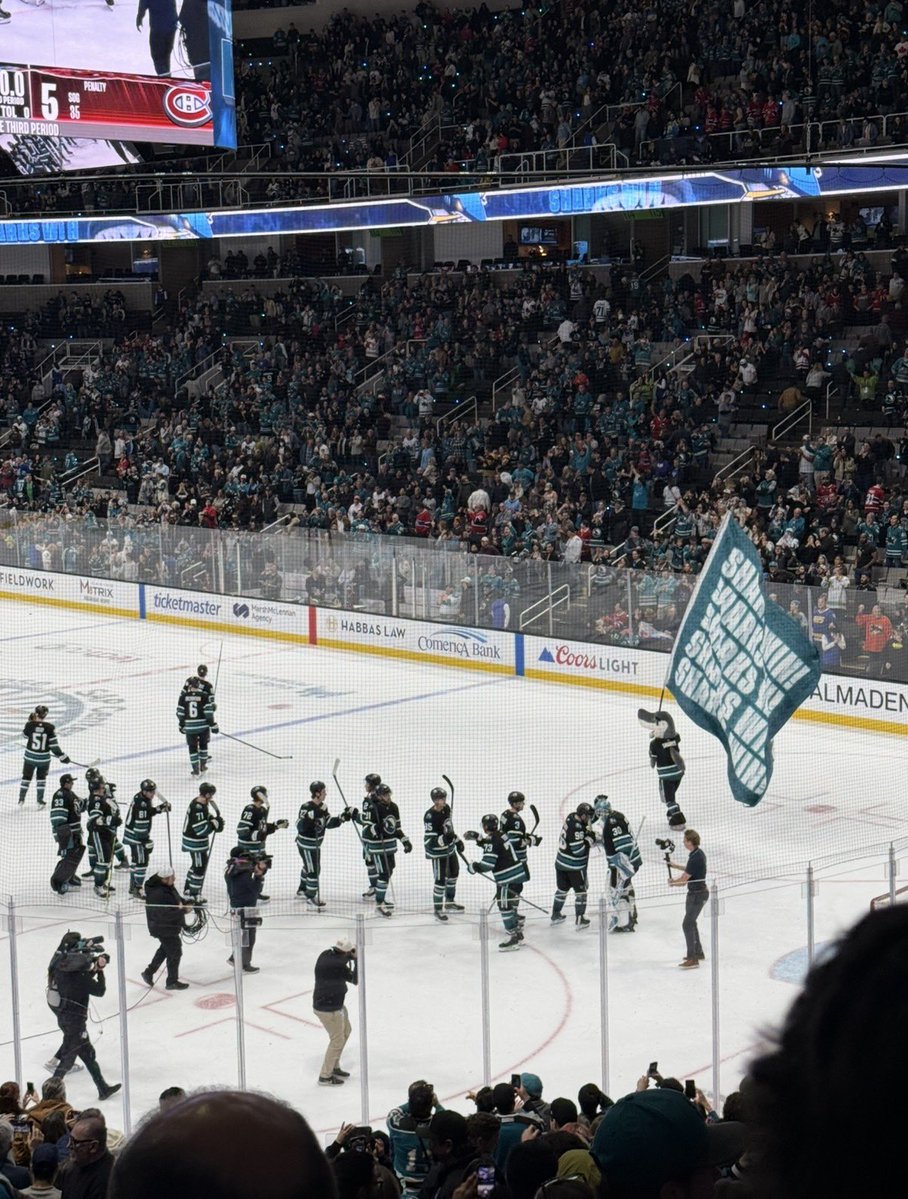 i would like to thank the San Jose Sharks, sharkstwt, and especially my shamily for such a great season 🩵 it was so full of fun and i cannot wait til it’s back again. so much love to everyone. and the future is very teal.