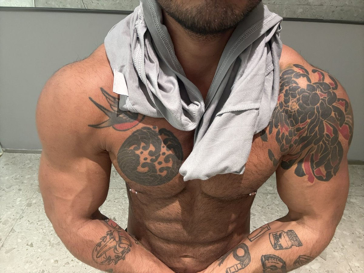 panda0803 tweet media