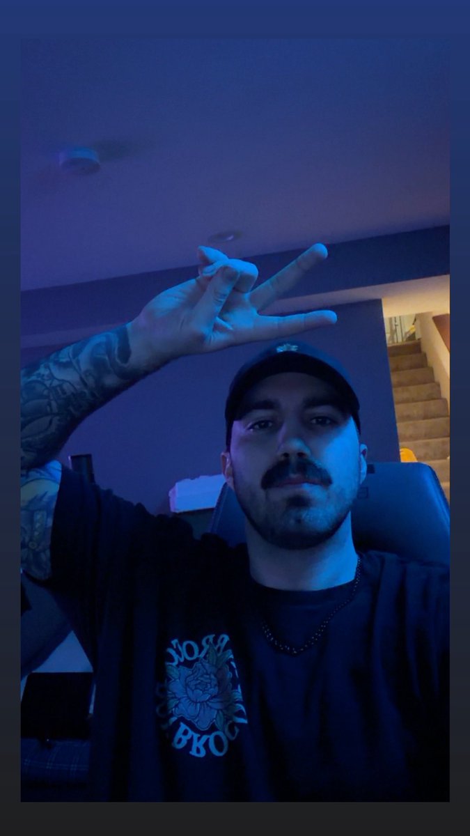 croc connoisseur tweet media