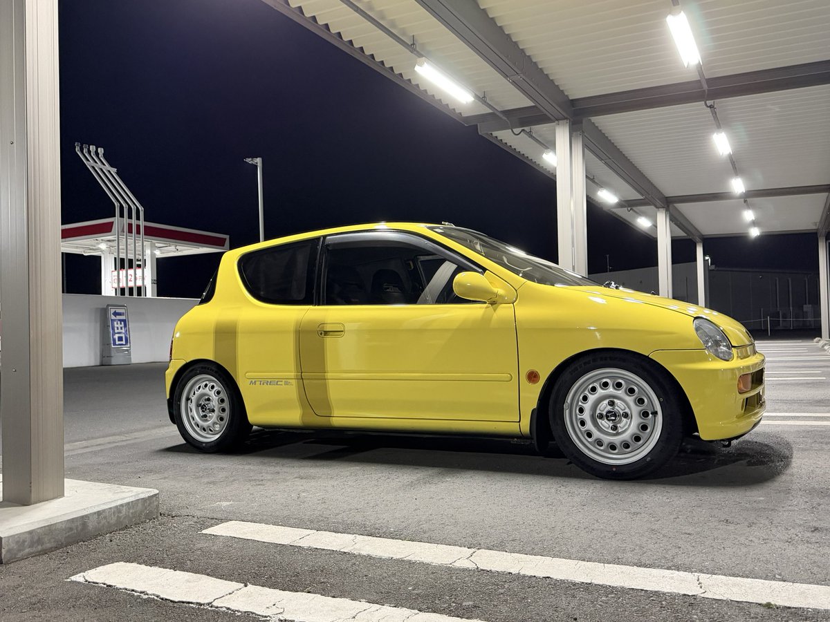 上ちゃん　(FD2とJA4) tweet media