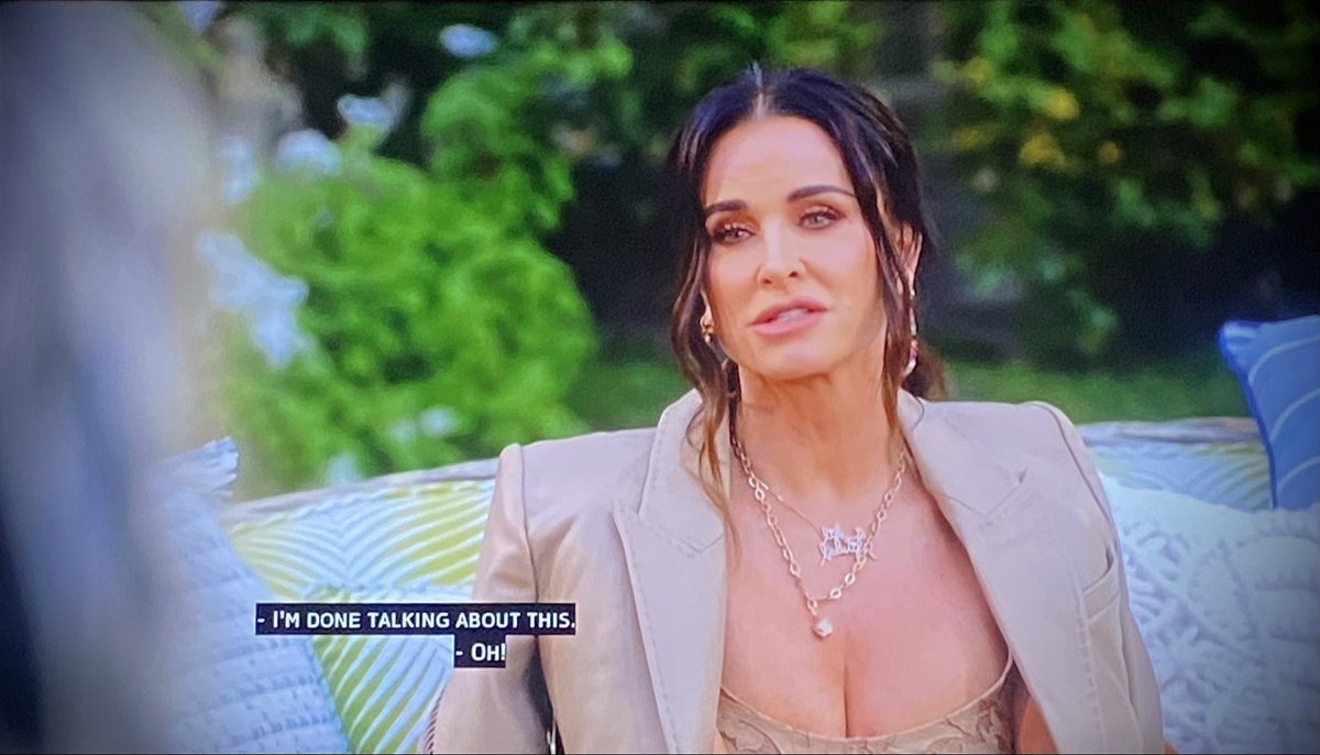 Kyle —

All calm and satiated now: her manipulation worked so she feels in complete control.

Her work here is done.

She can now wipe the blood from her mouth. 🧛‍♀️

#RHOBH
