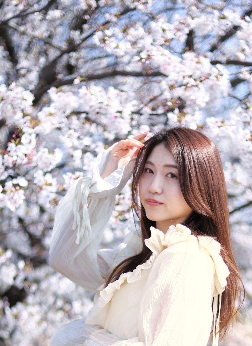 東山📸 tweet media