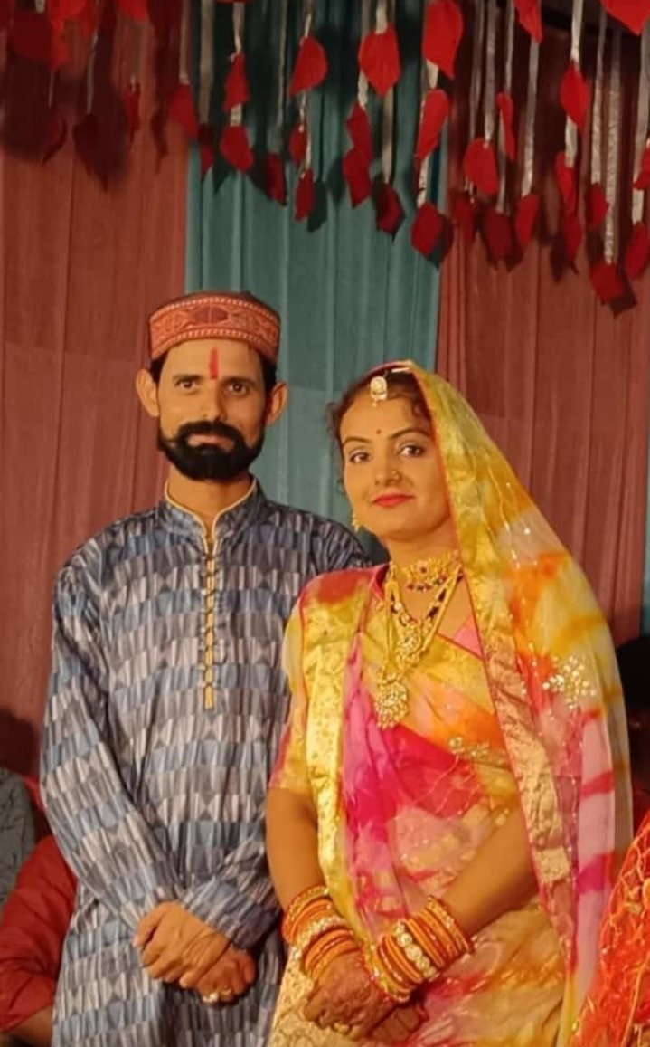 ArvindR62950858's tweet photo. ईश्वर की कृपा से वैवाहिक जीवन के आज 18 वर्ष पूर्ण https://t.co/ef2vgXqZfC