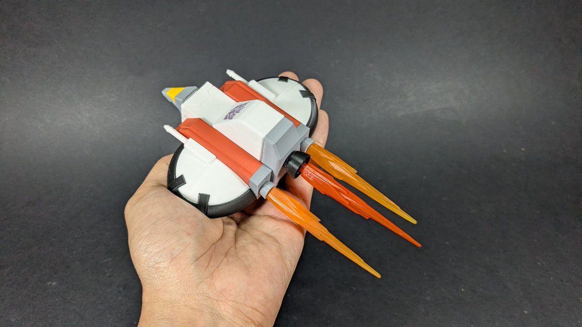 FunbieStudios's tweet photo. Preparing some Cybertronian Laserbeaks for the upcoming #TFCon! Gotta keep an eye out so he doesn't spy on your escape plans! π
.
.
.
.
#TFConToronto #FunbieGoesToTFCon https://t.co/q02px3B8Iq