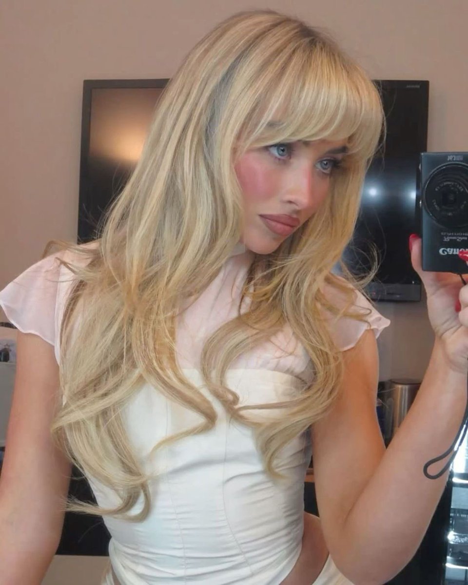 cat vai ver o skz de novo tweet media