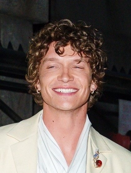 blue 🧸 tweet media