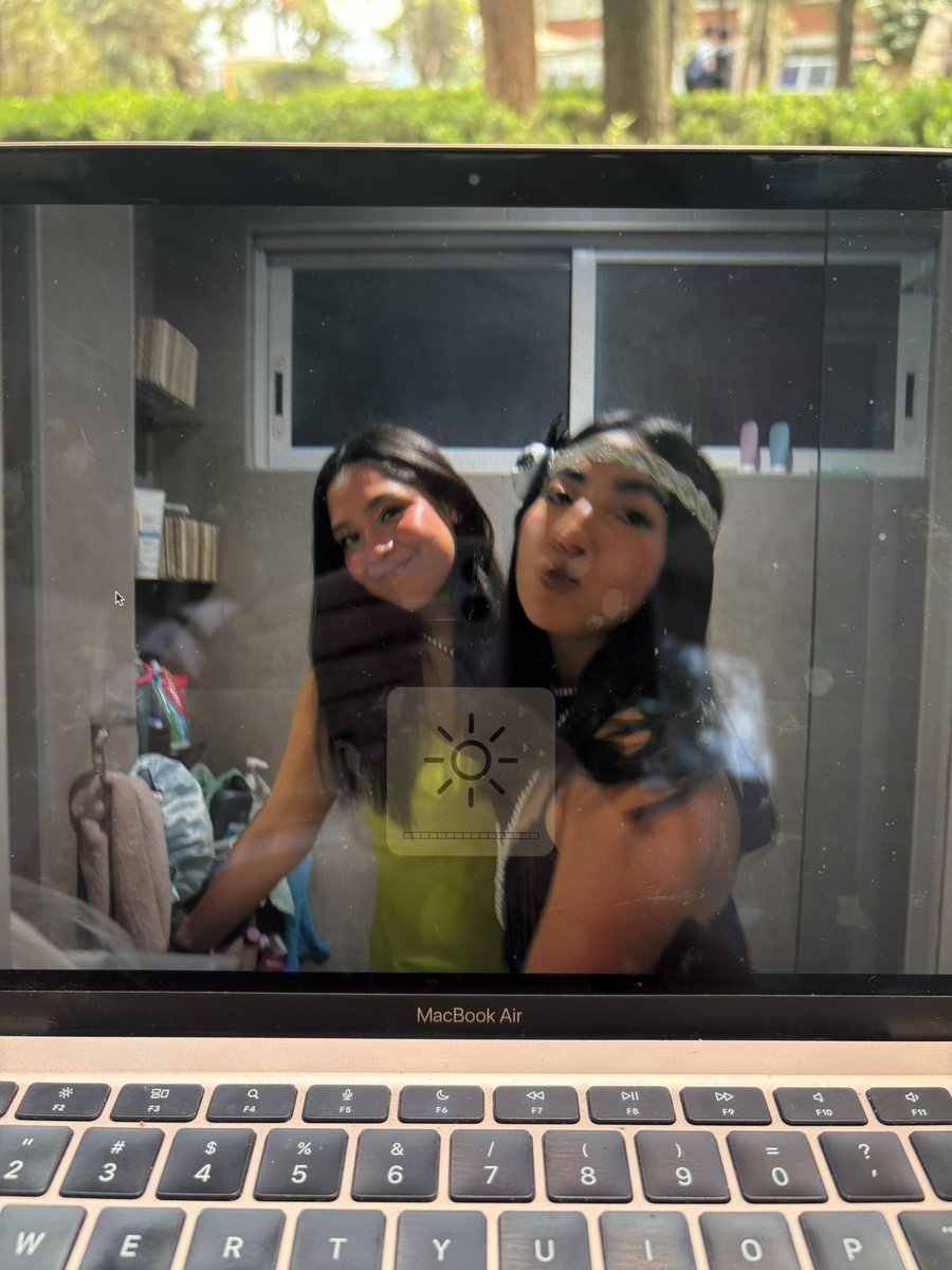 Mel 🌟 tweet media