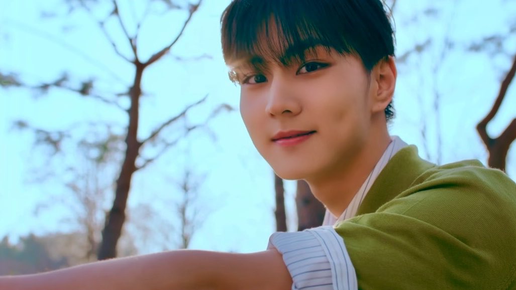 󠀩 ◡̈ tweet media