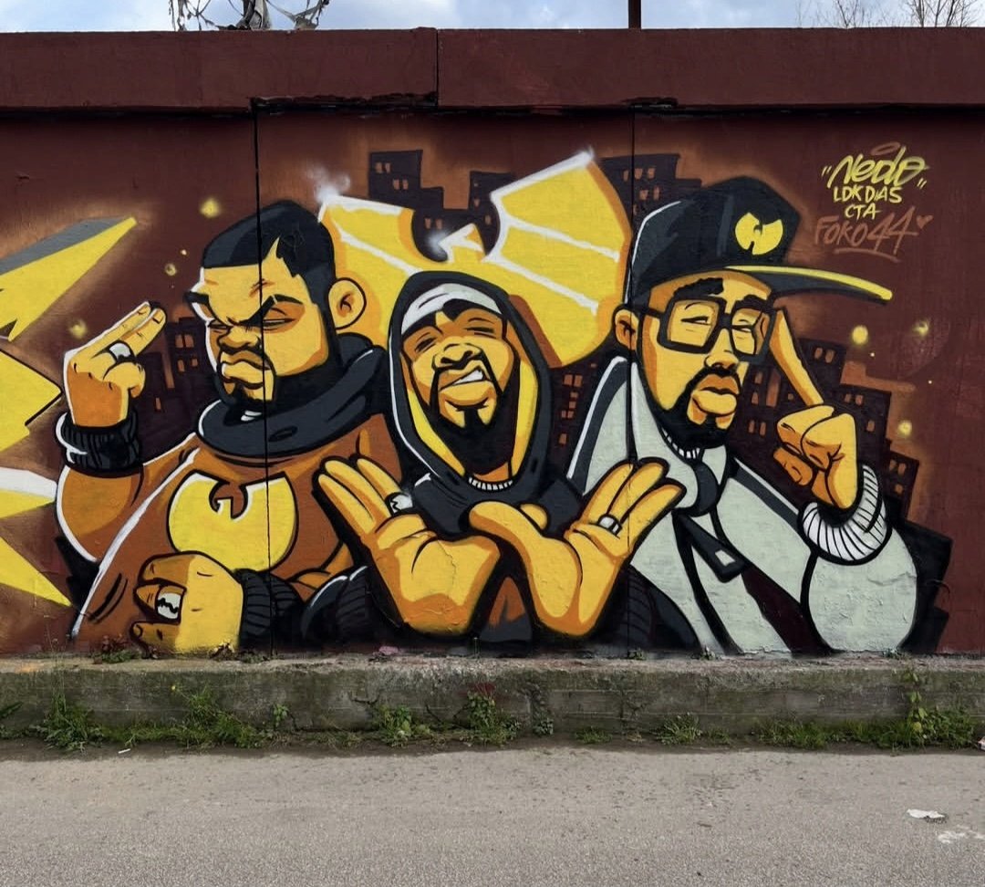 al_crew's tweet image. #graff #StreetArt #graffiti