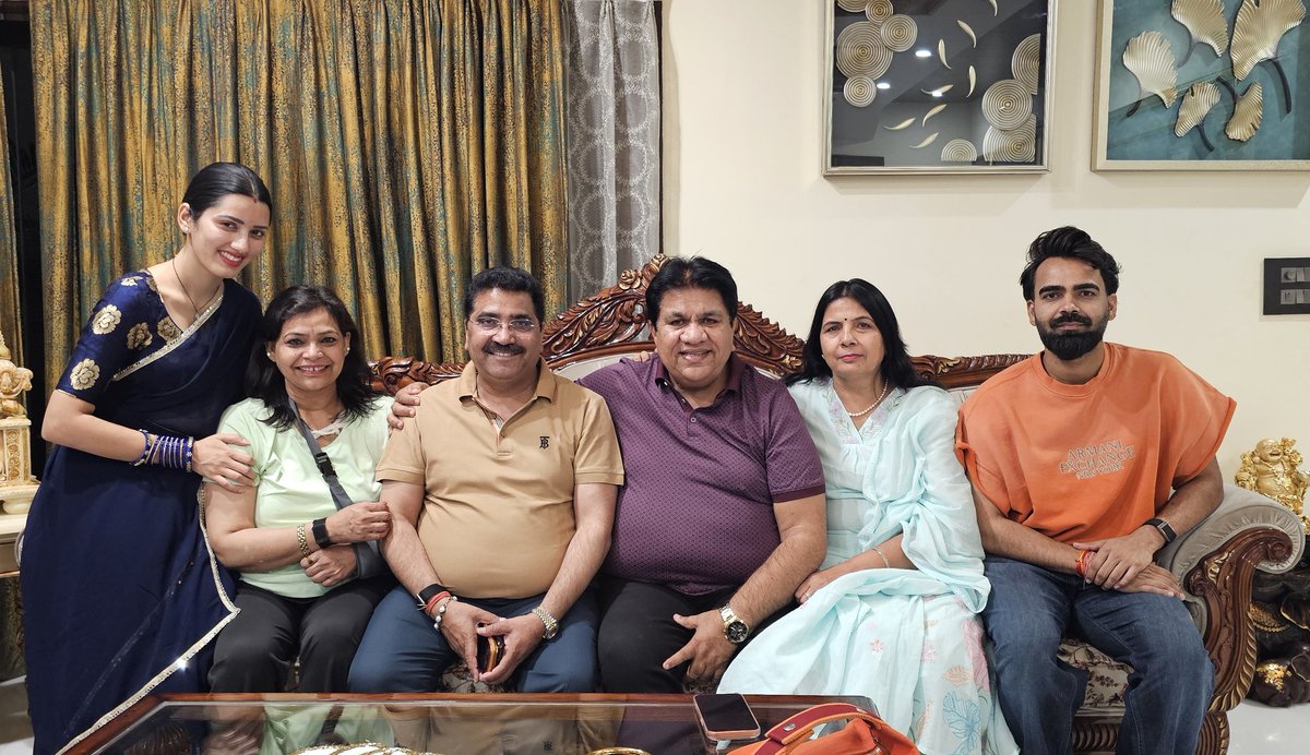 Dr Dinesh Raghuvanshi Kavi (@poetraghuvanshi) on Twitter photo 