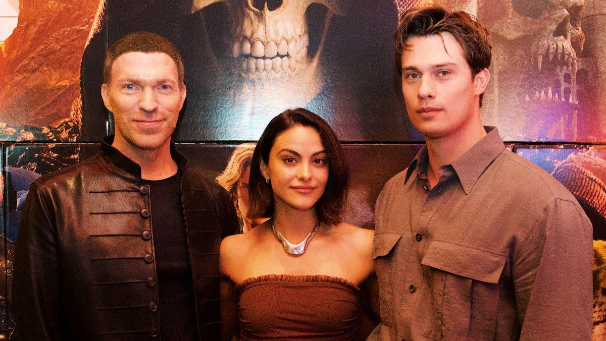 Geek & Sundry tweet media