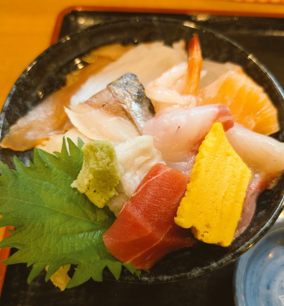 きつね tweet media