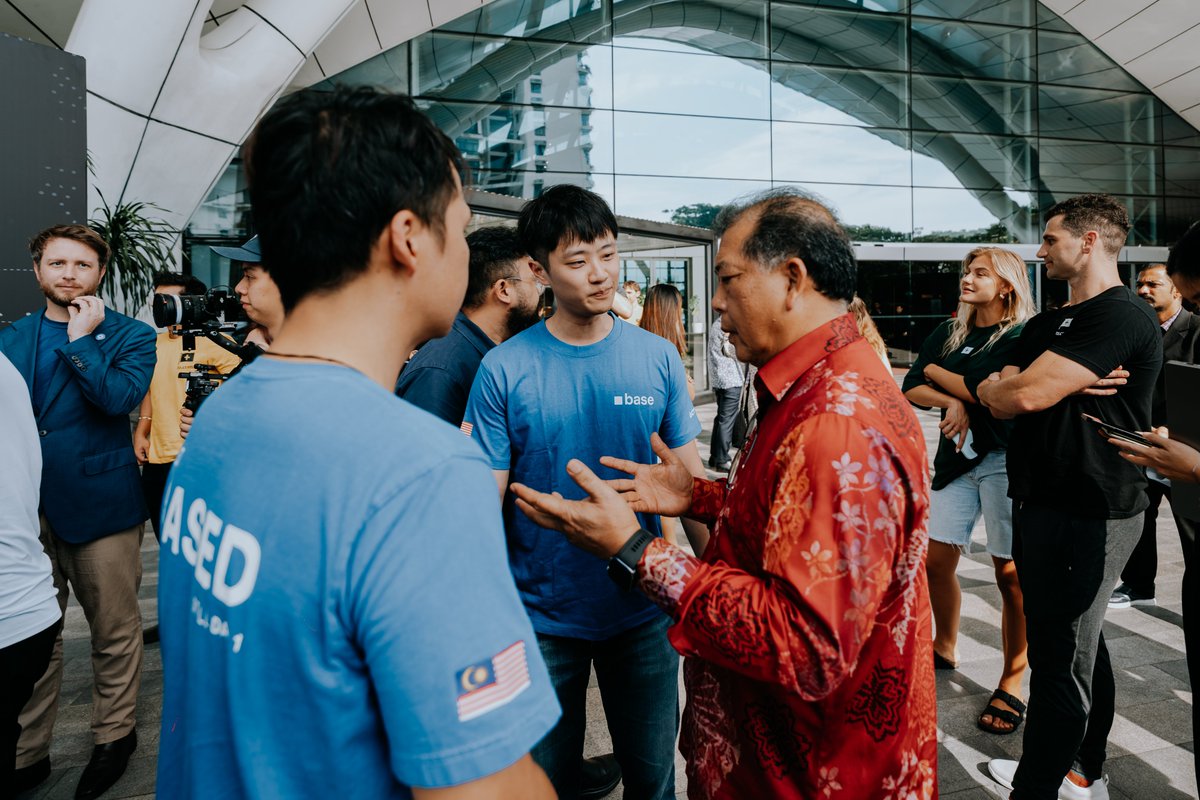 Base Malaysia tweet media