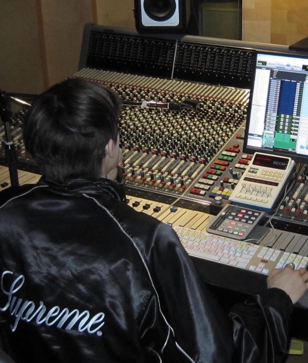 lnwmark every day i pray and cry tweet media