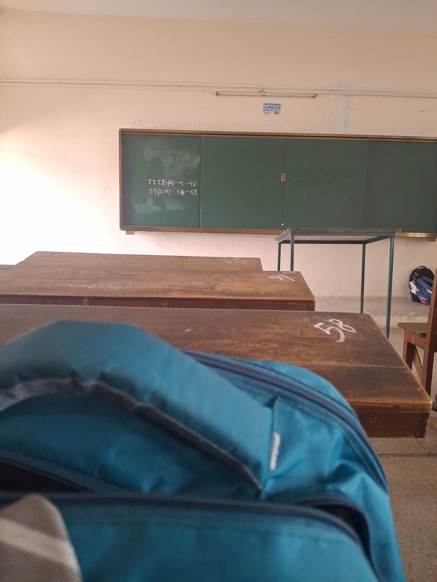 Sudesh2671's tweet photo. Exam Hall..... https://t.co/qSMEyR0qxz