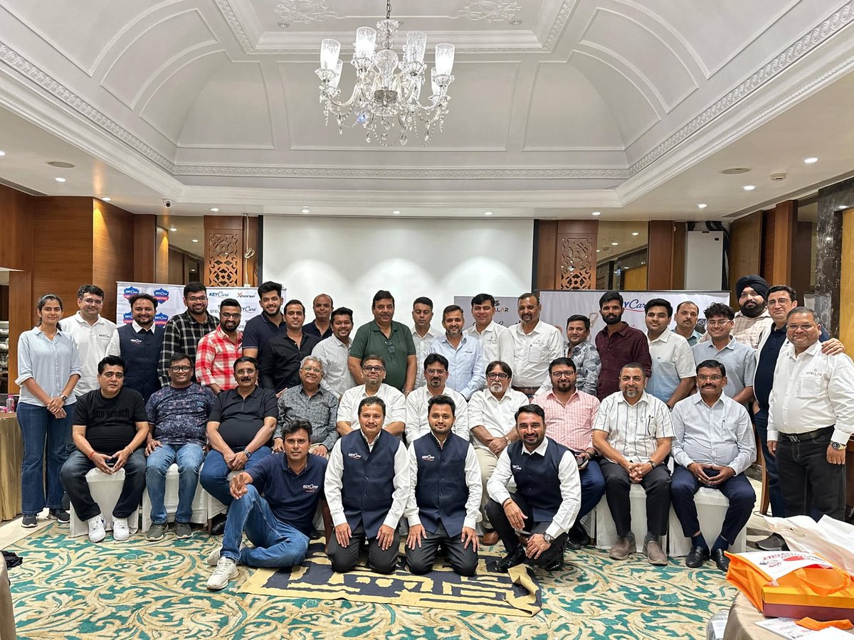 TejasSoni18's tweet image. 1st Annual #Distributor Meet #Ahmedabad...

#keycare 
#stellardrive 
#Xhorse