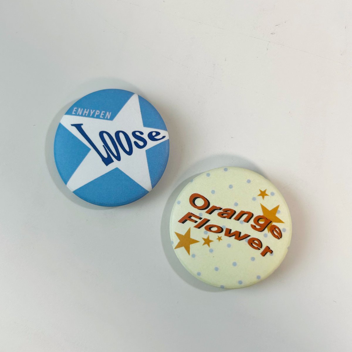 #RT ENHYPEN WORLD TOUR：BLOOD SAGA 
엔하이픈 서울콘에서 핀버튼 나눔합니다 ◜ɞ◝♡

🪽날짜 - 5/1 첫콘
🪽수량 - 도안 당 20개 (인당 1개씩 랜덤)
*장소나 시간은 당일날 자세히 공지할게요!!*