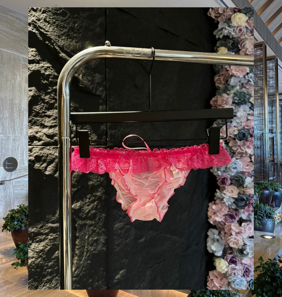 Mary Long tweet media