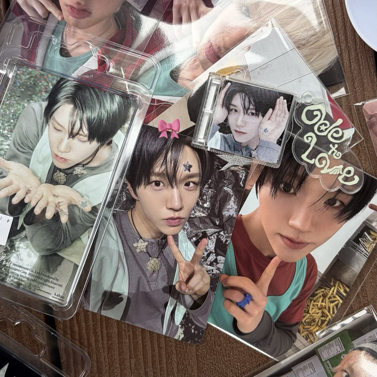 리본..ೀ tweet media