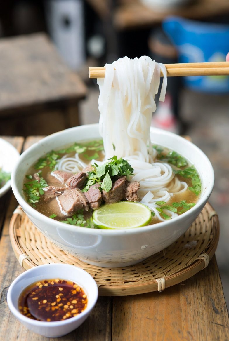 Gold_sla tweet media