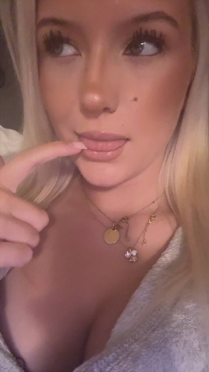 BerryBusig tweet media